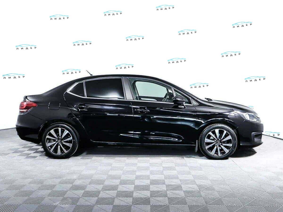 Б/У Ситроен Ц4 2016 года. Фото: #3