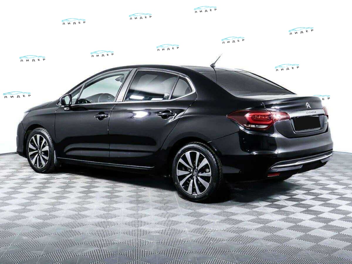 Б/У Ситроен Ц4 2016 года. Фото: #4