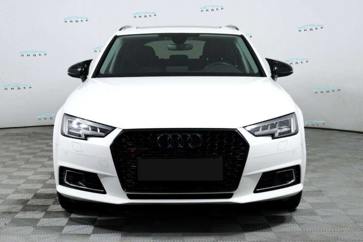 Б/У Ауди А4 2017 года. Фото: #1
