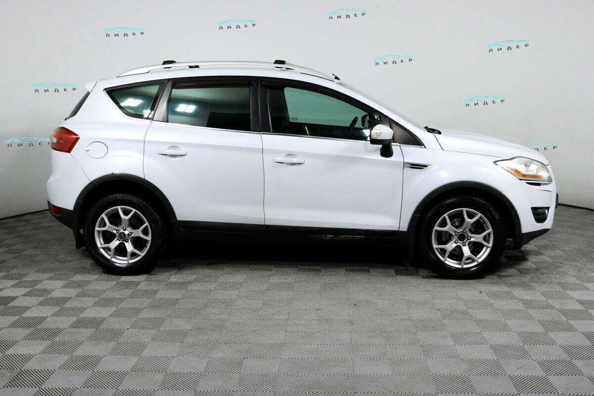 Б/У Форд Куга 2010 года. Фото: #3