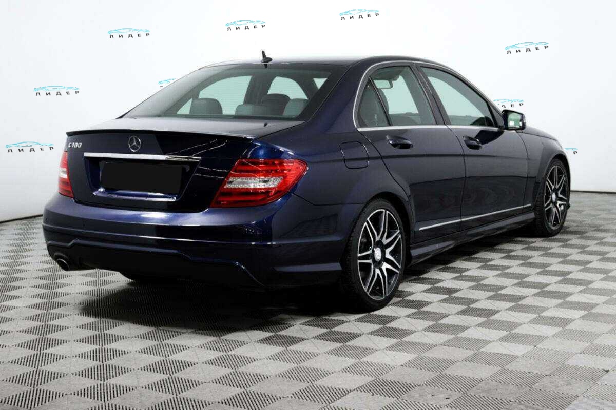 Б/У Мерседес-Бенц Ц-Класс 2013 года. Фото: #4