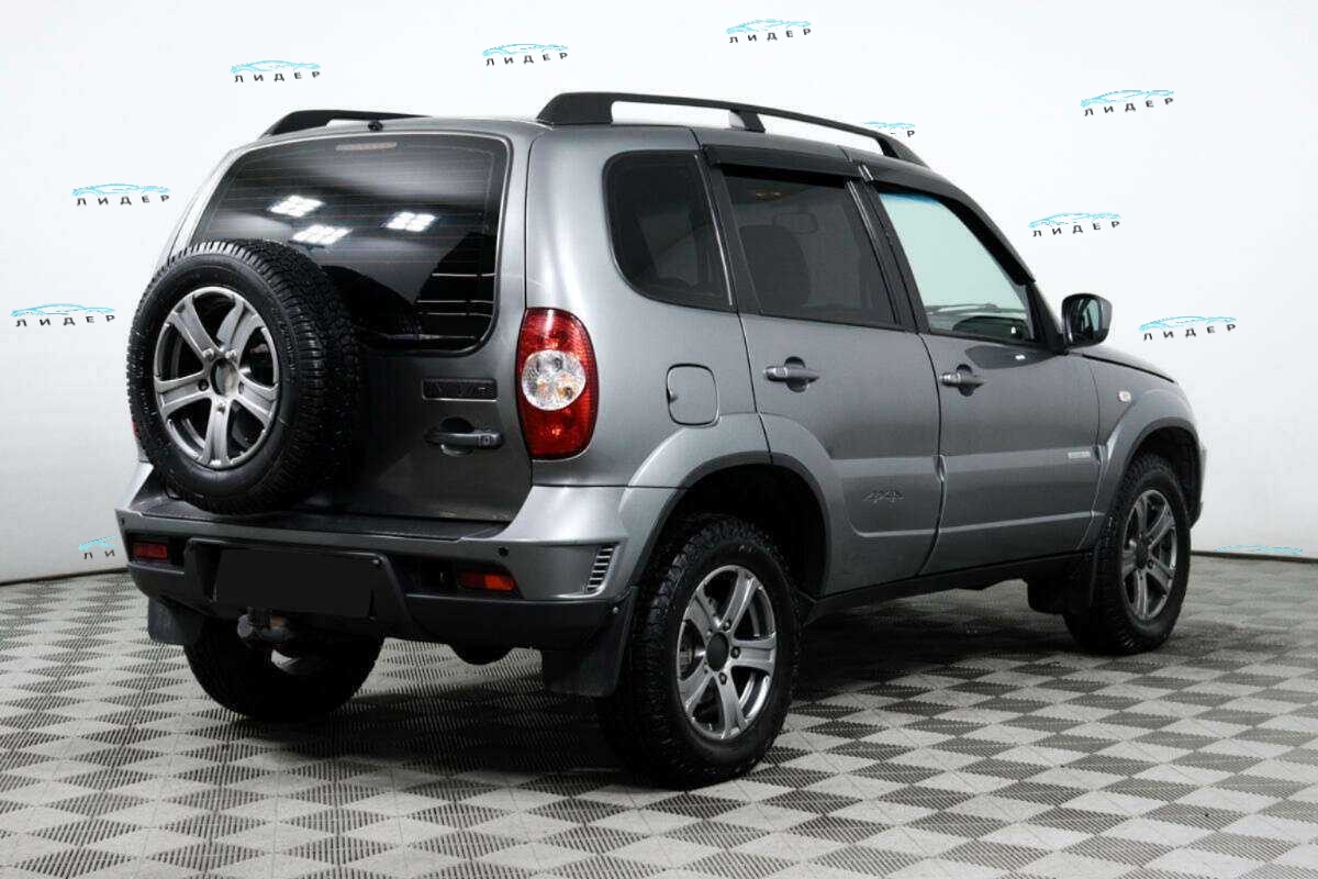 Б/У Шевроле Нива 2013 года. Фото: #4