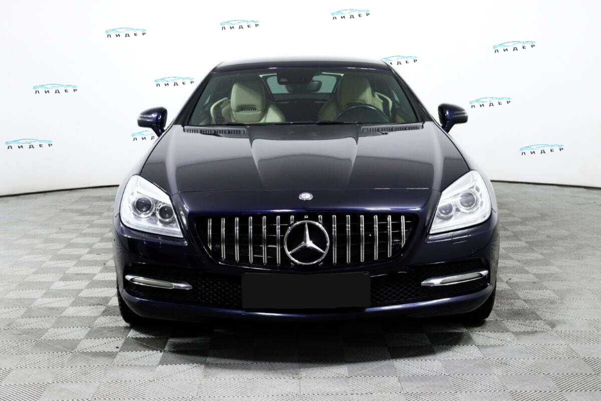 Б/У Мерседес-Бенц СЛК-Класс 2013 года. Фото: #1