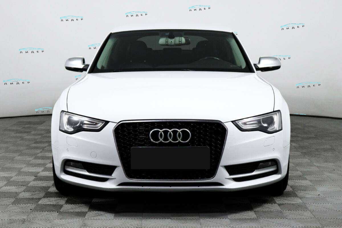 Б/У Ауди А5 2015 года. Фото: #1
