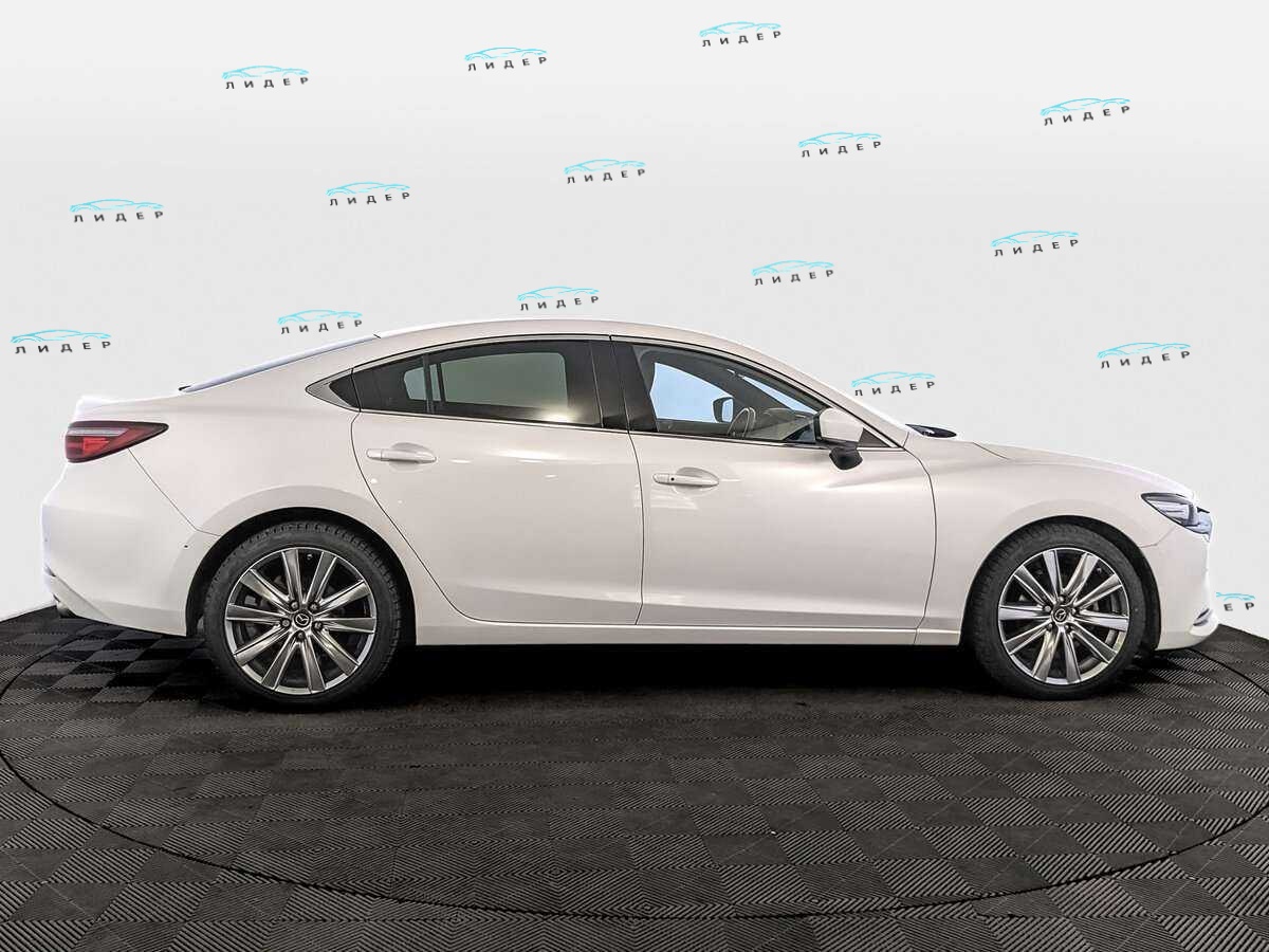 Б/У Мазда 6 2022 года. Фото: #3