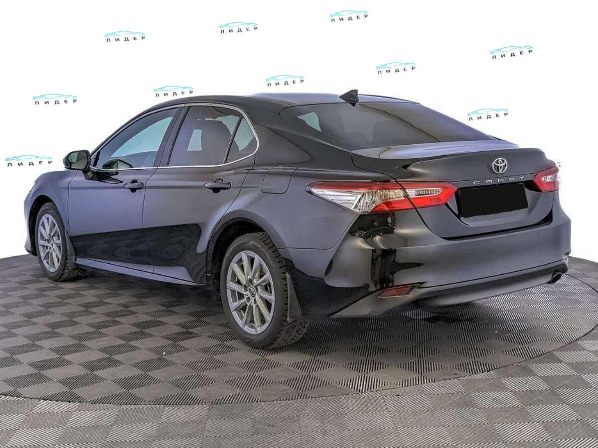 Б/У Тойота Камри 2021 года. Фото: #6
