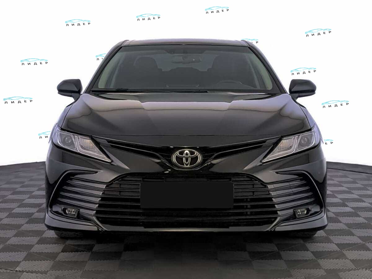 Б/У Тойота Камри 2022 года. Фото: #1