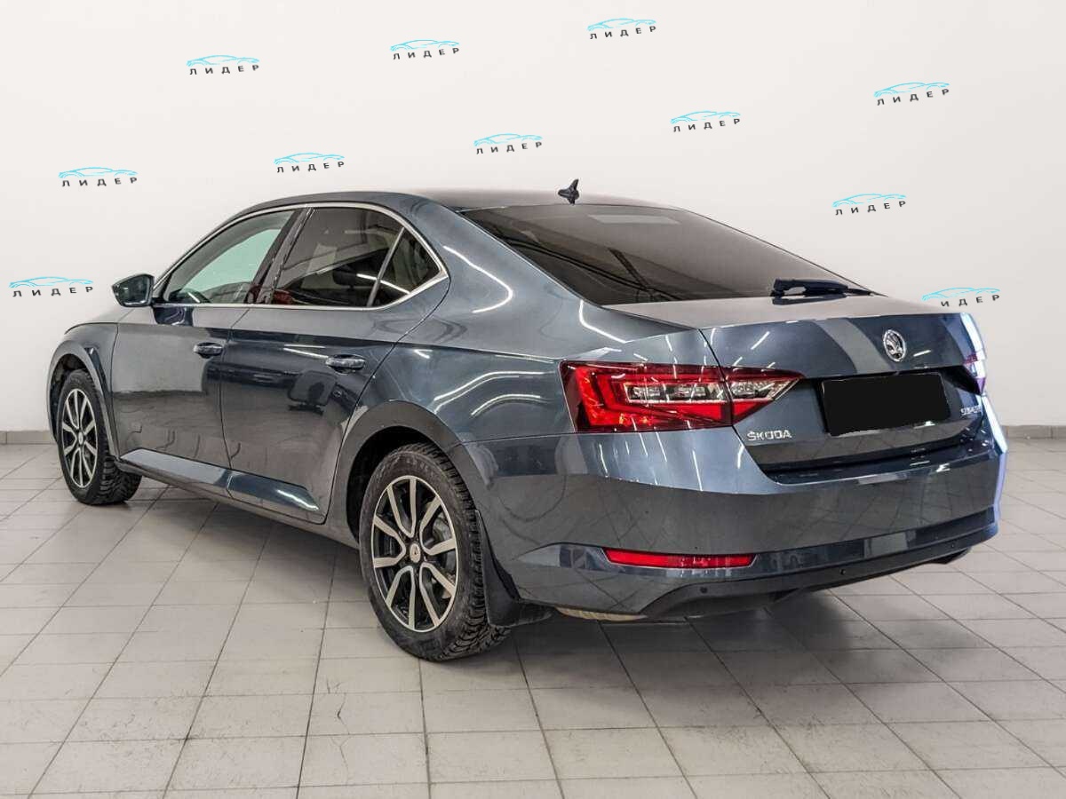 Б/У Шкода Суперб 2017 года. Фото: #6