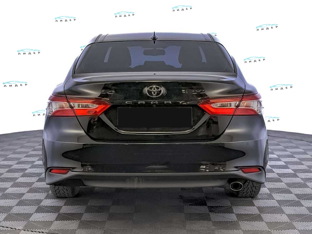 Б/У Тойота Камри 2019 года. Фото: #5