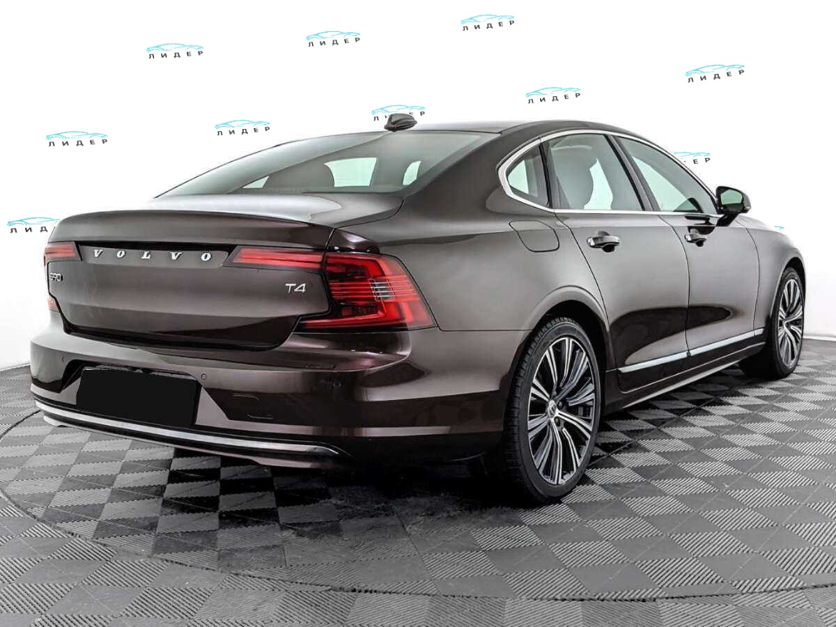 Б/У Вольво С90 2021 года. Фото: #4