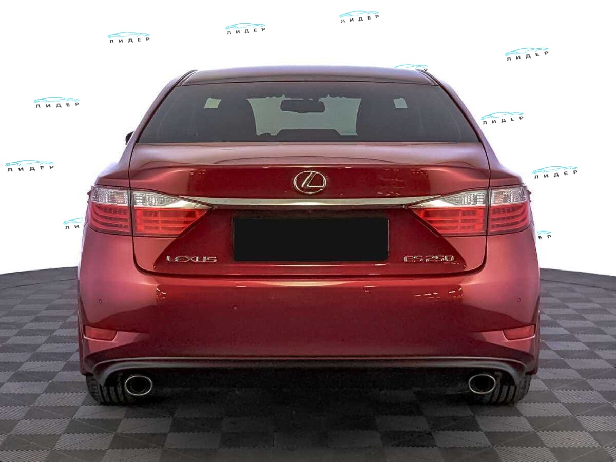 Б/У Лексус ЕС 2013 года. Фото: #5