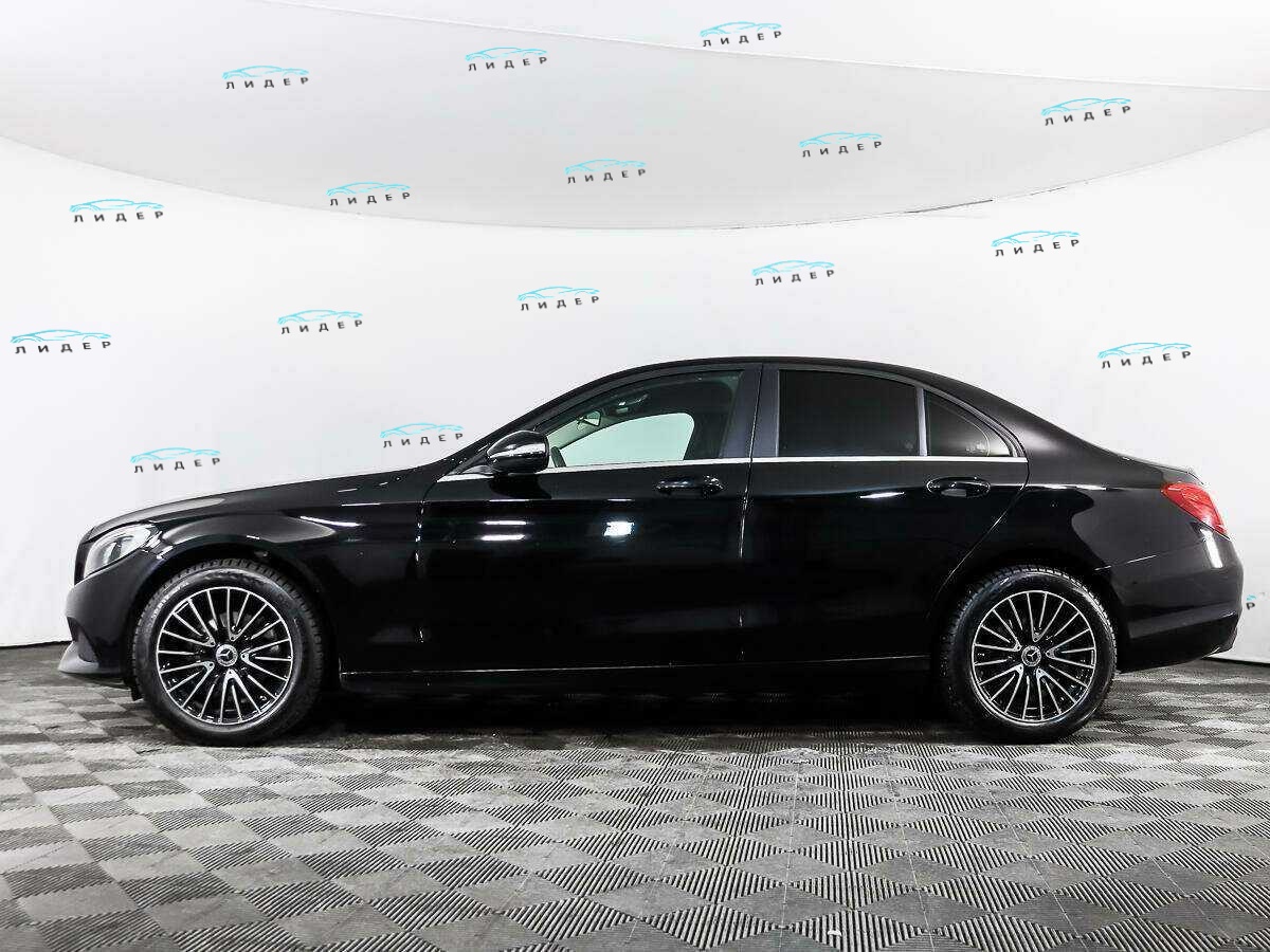 Б/У Мерседес-Бенц Ц-Класс 2015 года. Фото: #7