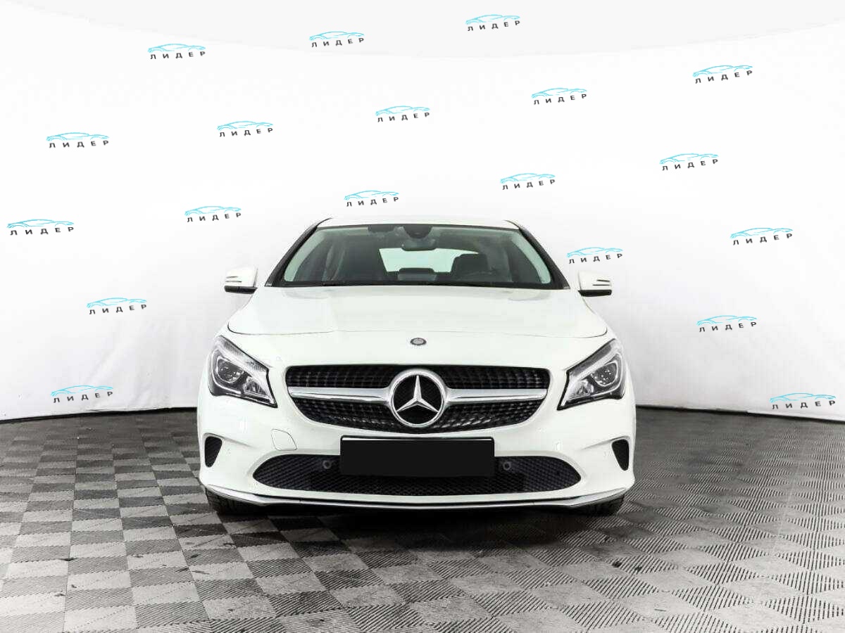 Б/У Мерседес-Бенц КЛА 2016 года. Фото: #1