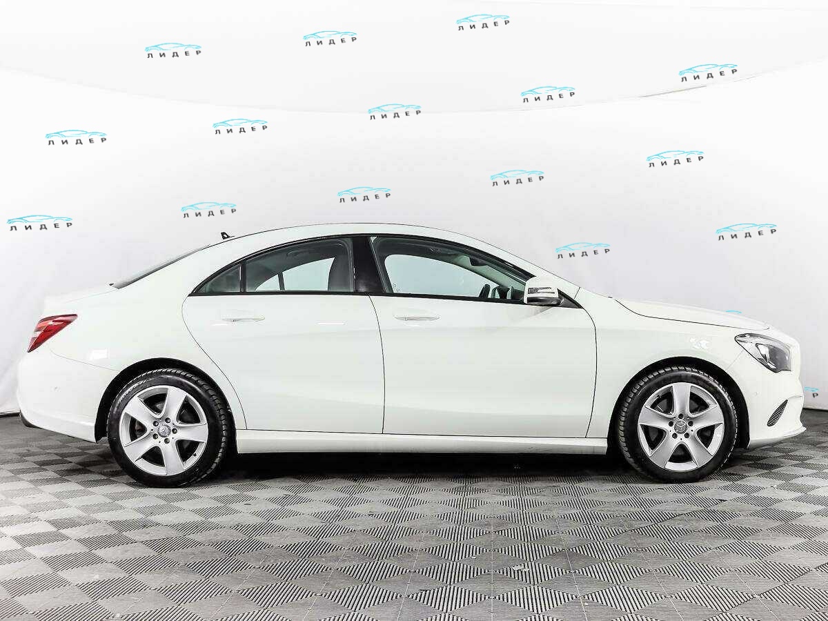 Б/У Мерседес-Бенц КЛА 2016 года. Фото: #3