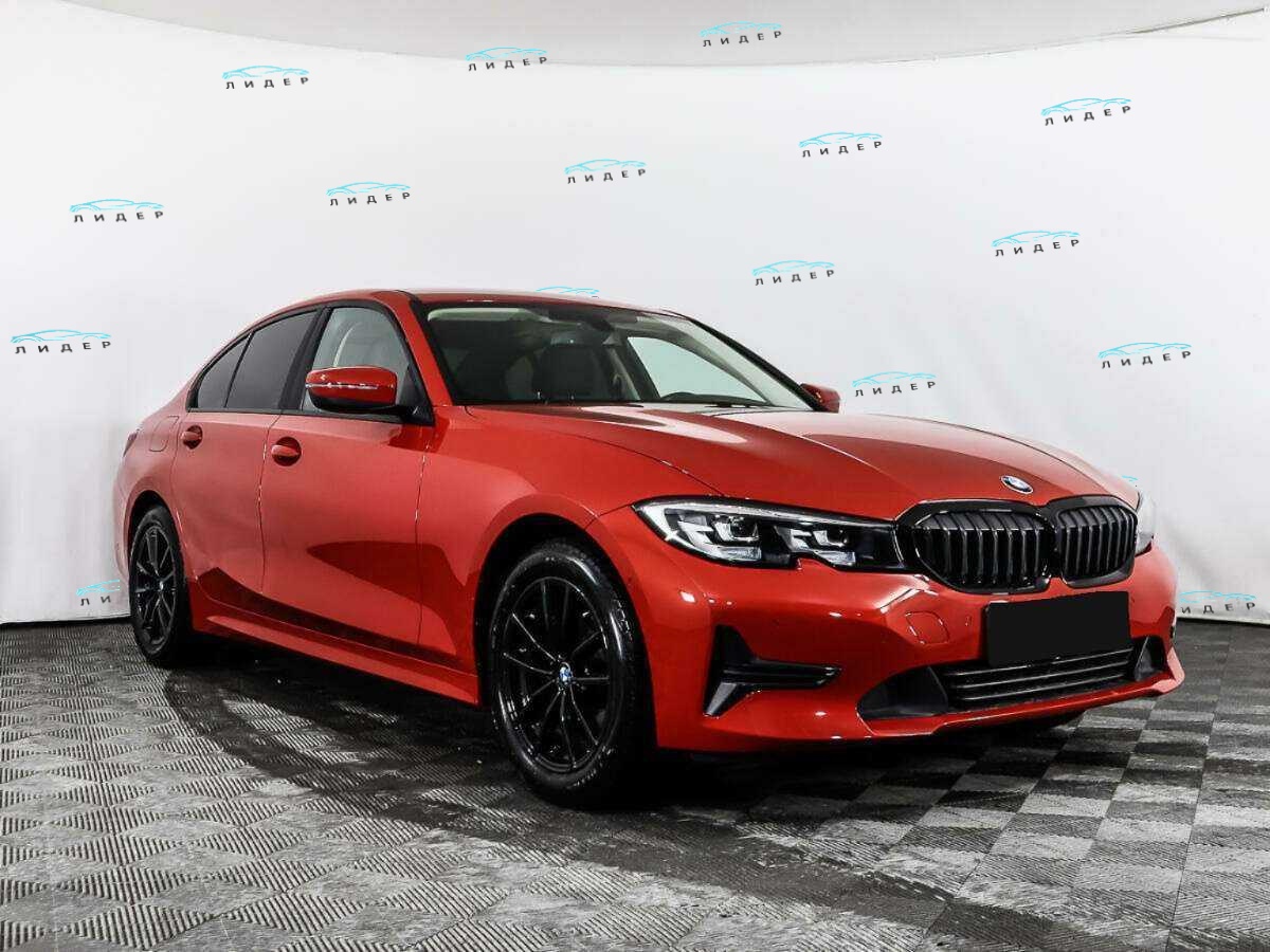 Б/У БМВ 3 серии 2020 года. Фото: #2