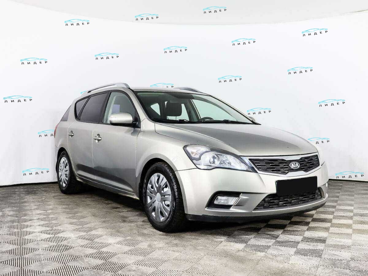 Б/У Киа Сид 2010 года. Фото: #2