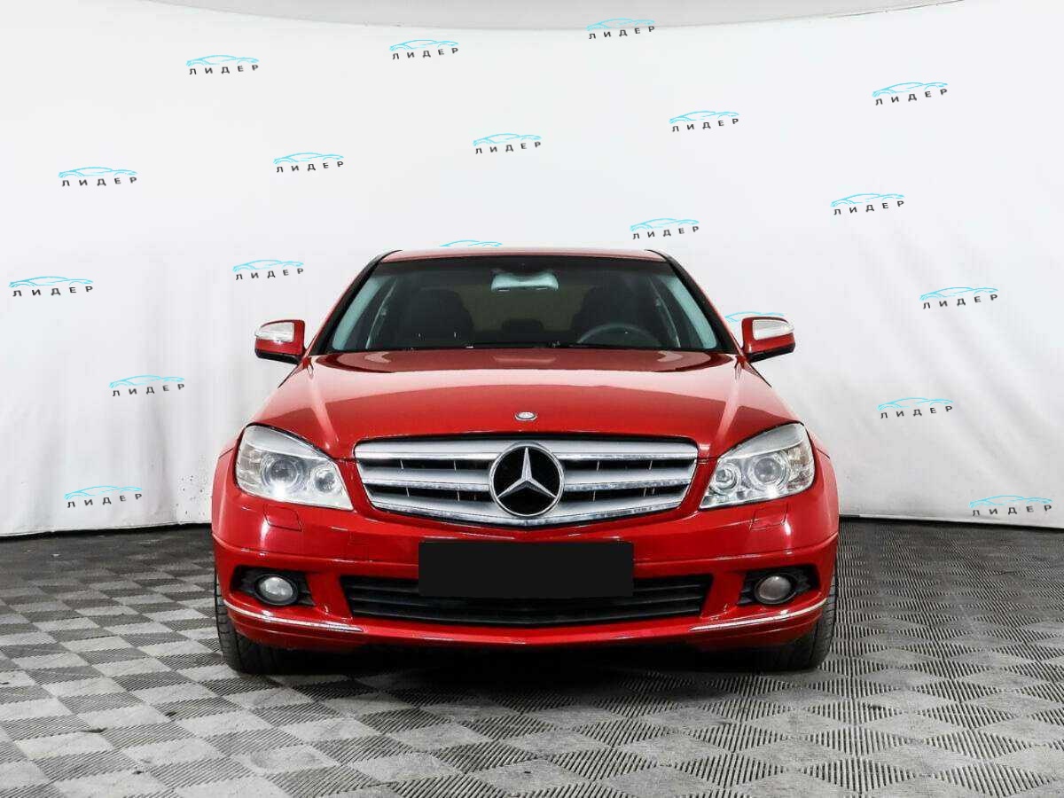 Б/У Мерседес-Бенц Ц-Класс 2008 года. Фото: #1