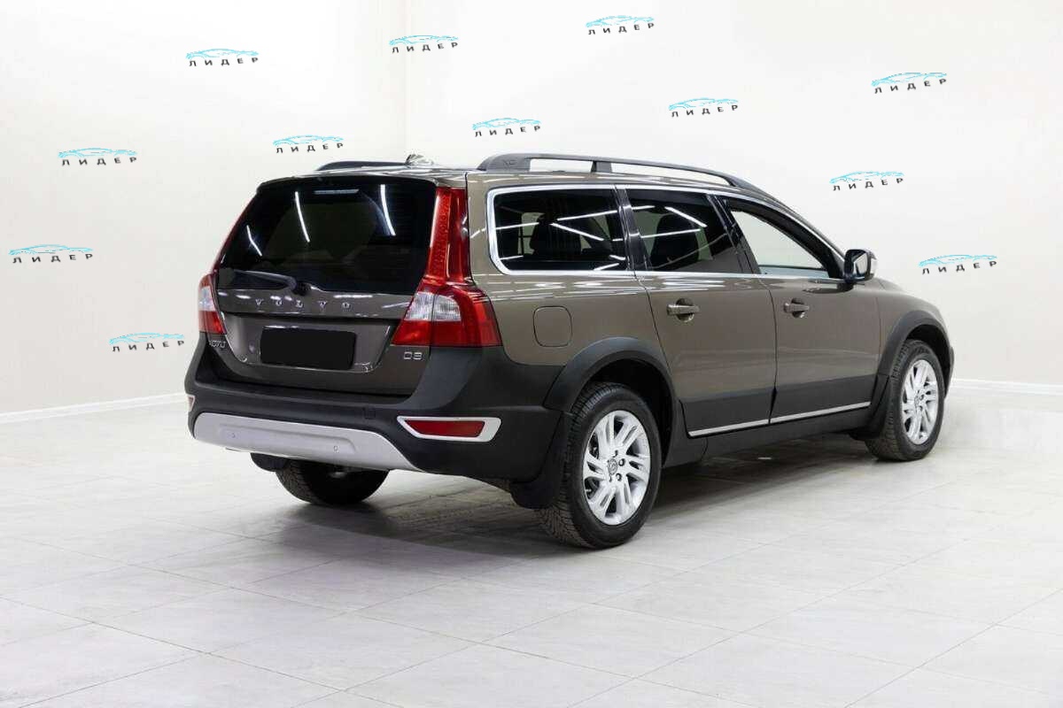 Б/У Вольво ИксЦ70 2011 года. Фото: #3