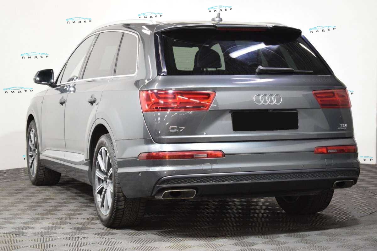 Б/У Ауди К7 2016 года. Фото: #5
