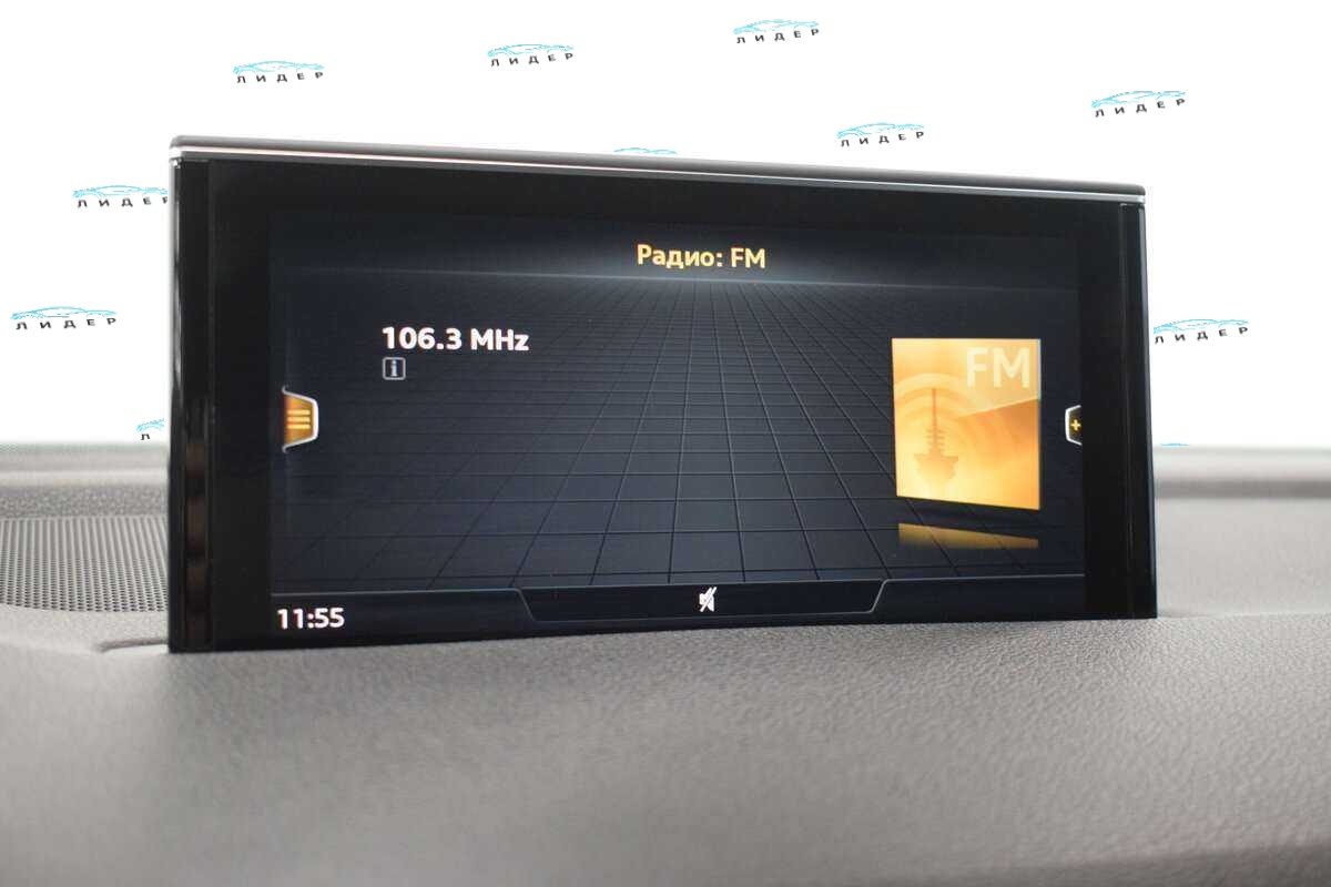 Б/У Ауди К7 2016 года. Фото: #18