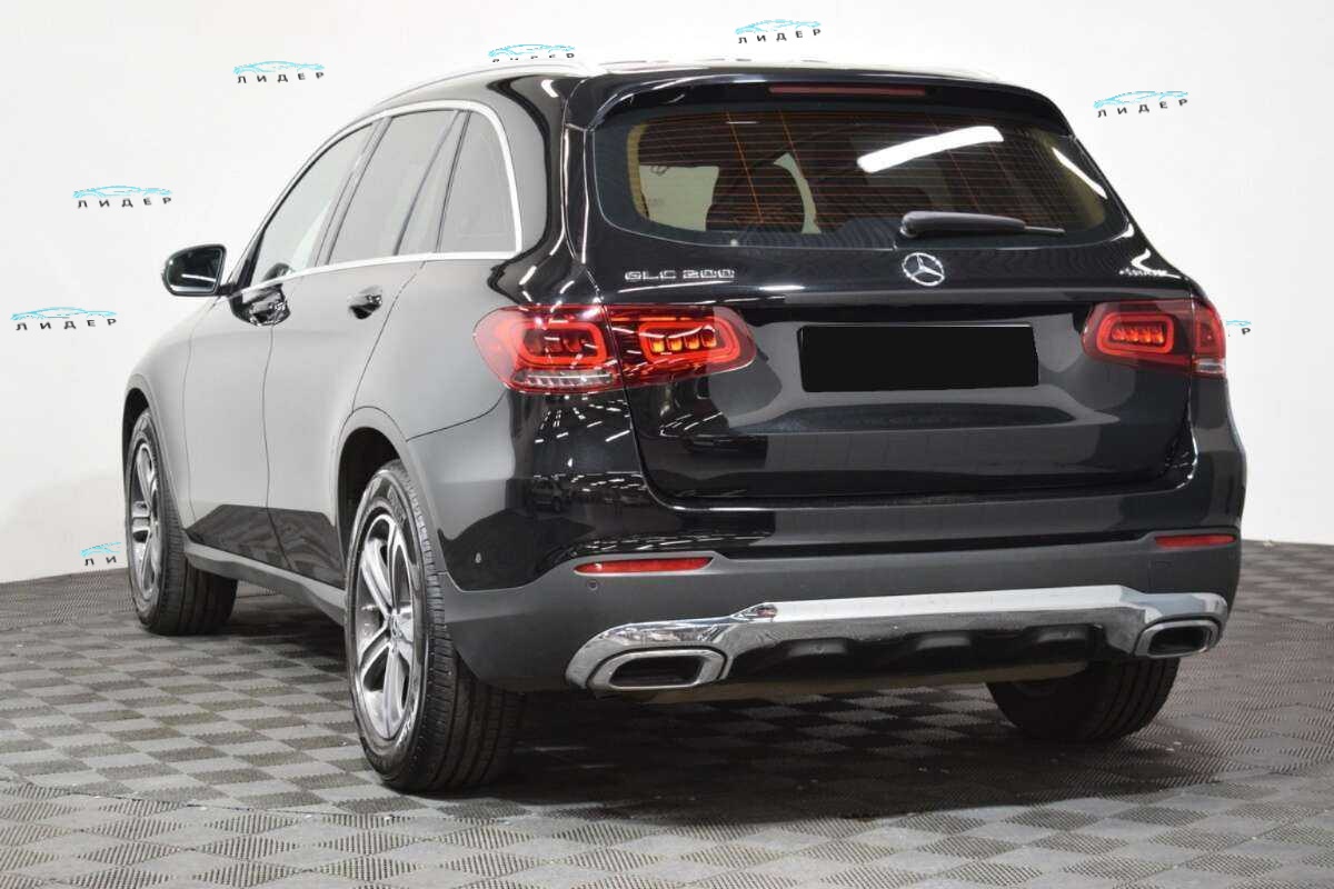 Б/У Мерседес-Бенц ГЛЦ 2021 года. Фото: #4