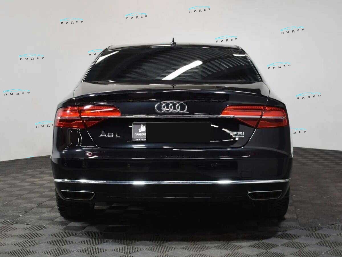 Б/У Ауди А8 2015 года. Фото: #4