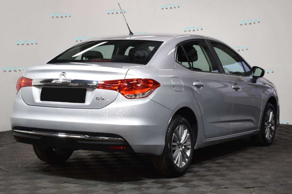 Б/У Ситроен Ц4 2020 года. Фото: #3