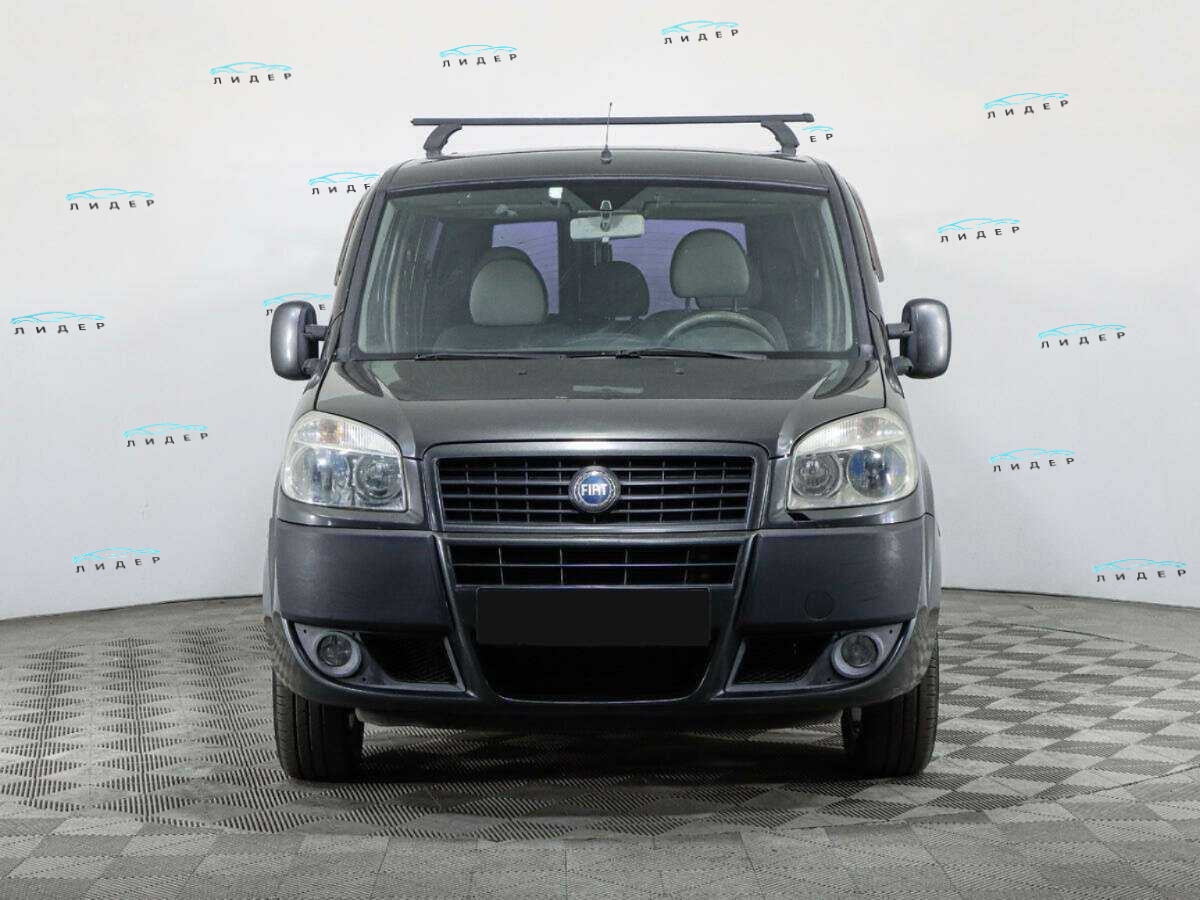 Б/У Фиат Добло 2008 года. Фото: #1