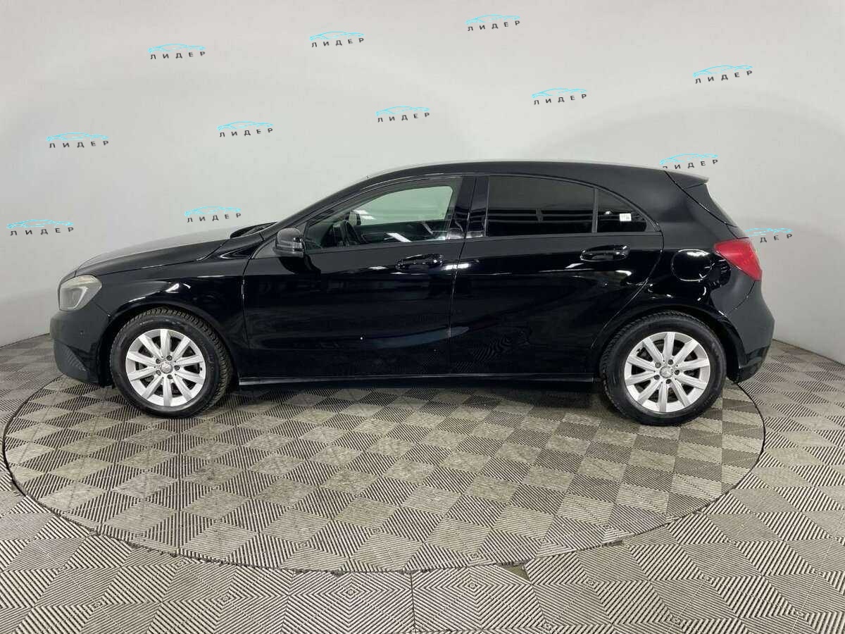 Б/У Мерседес-Бенц А-Класс 2014 года. Фото: #4