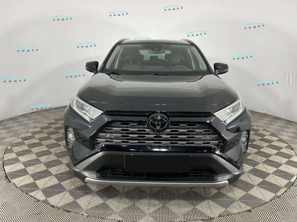 Б/У Тойота Рав4 2022 года. Фото: #1