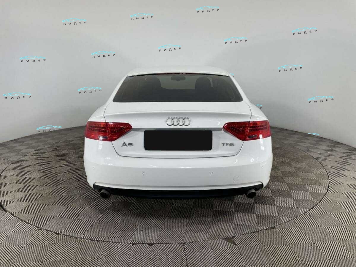 Б/У Ауди А5 2013 года. Фото: #2