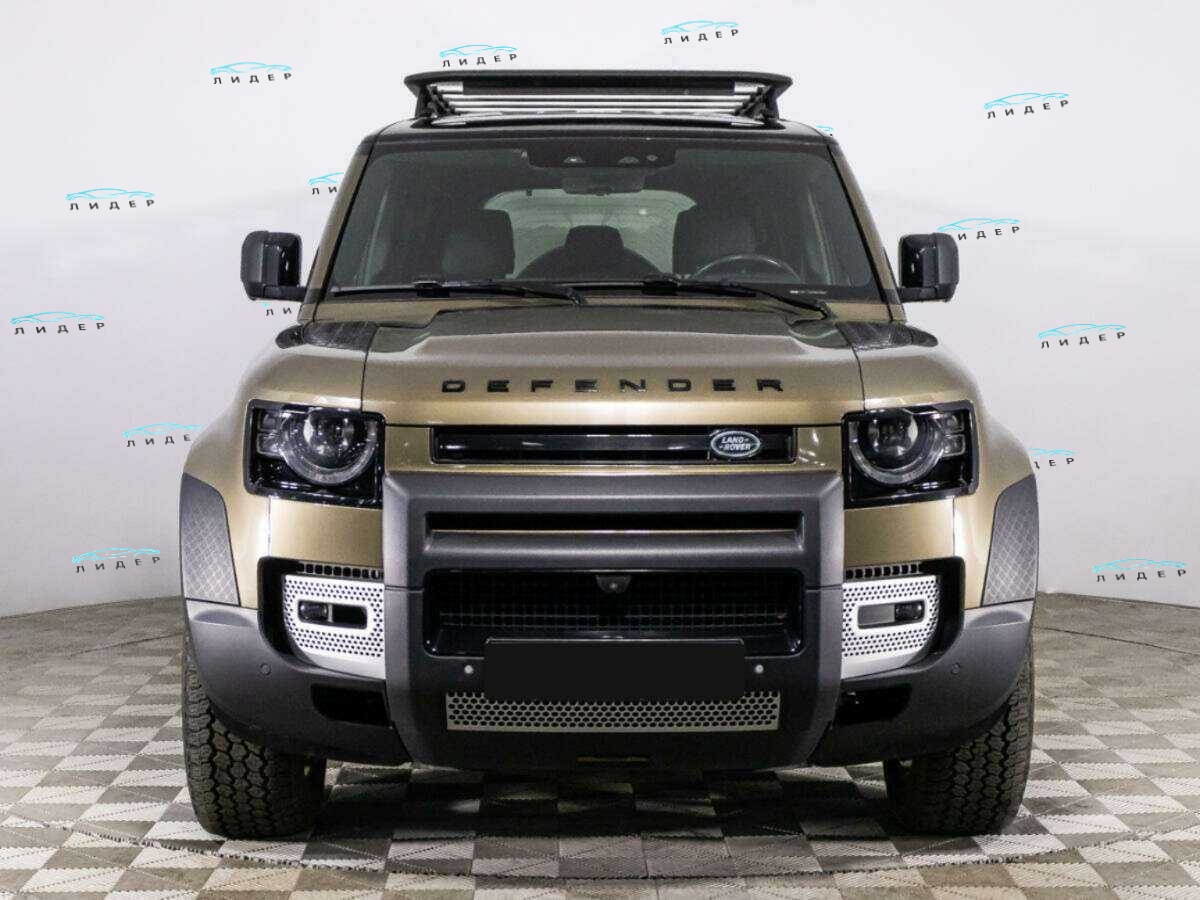 Б/У Лэнд Ровер Дефендер 2020 года. Фото: #1