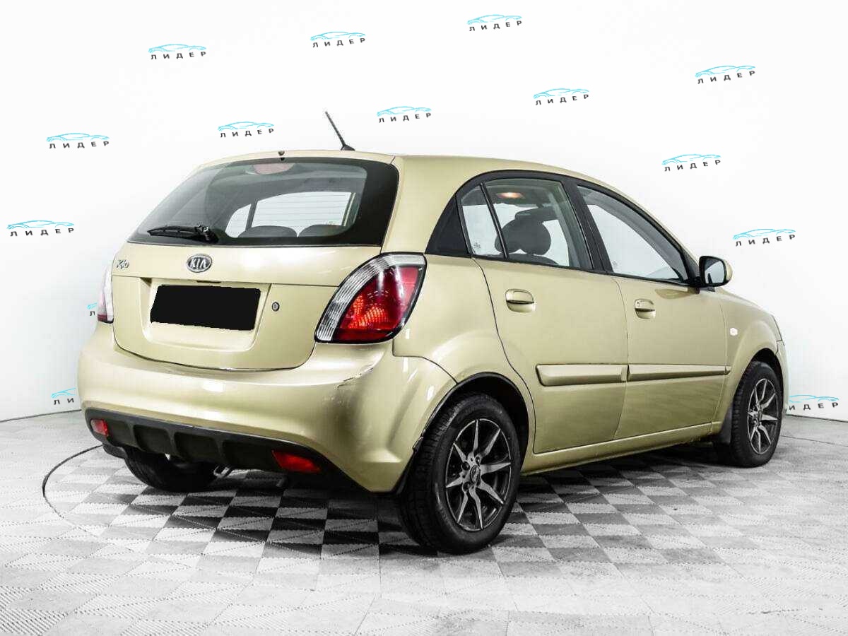 Б/У Киа Рио 2010 года. Фото: #4
