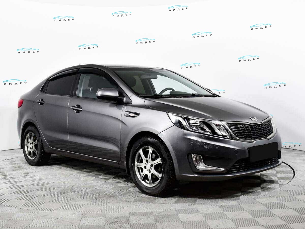 Б/У Киа Рио 2011 года. Фото: #2