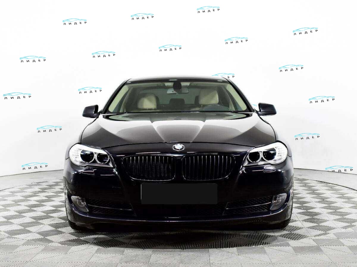 Б/У БМВ 5 серии 2011 года. Фото: #1