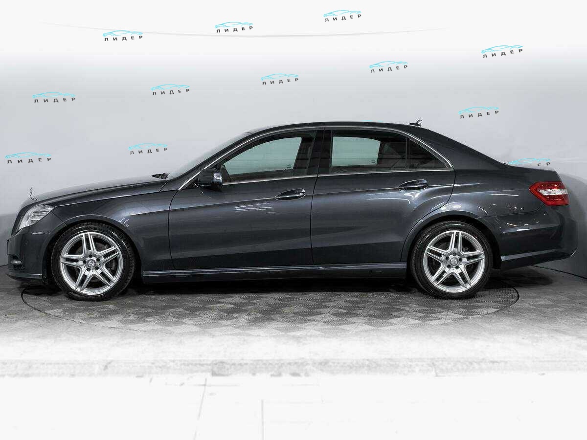 Б/У Мерседес-Бенц Е-Класс 2012 года. Фото: #7