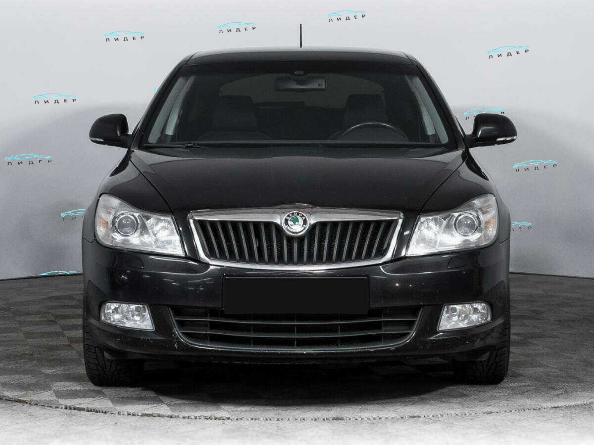 Б/У Шкода Октавия 2011 года. Фото: #1