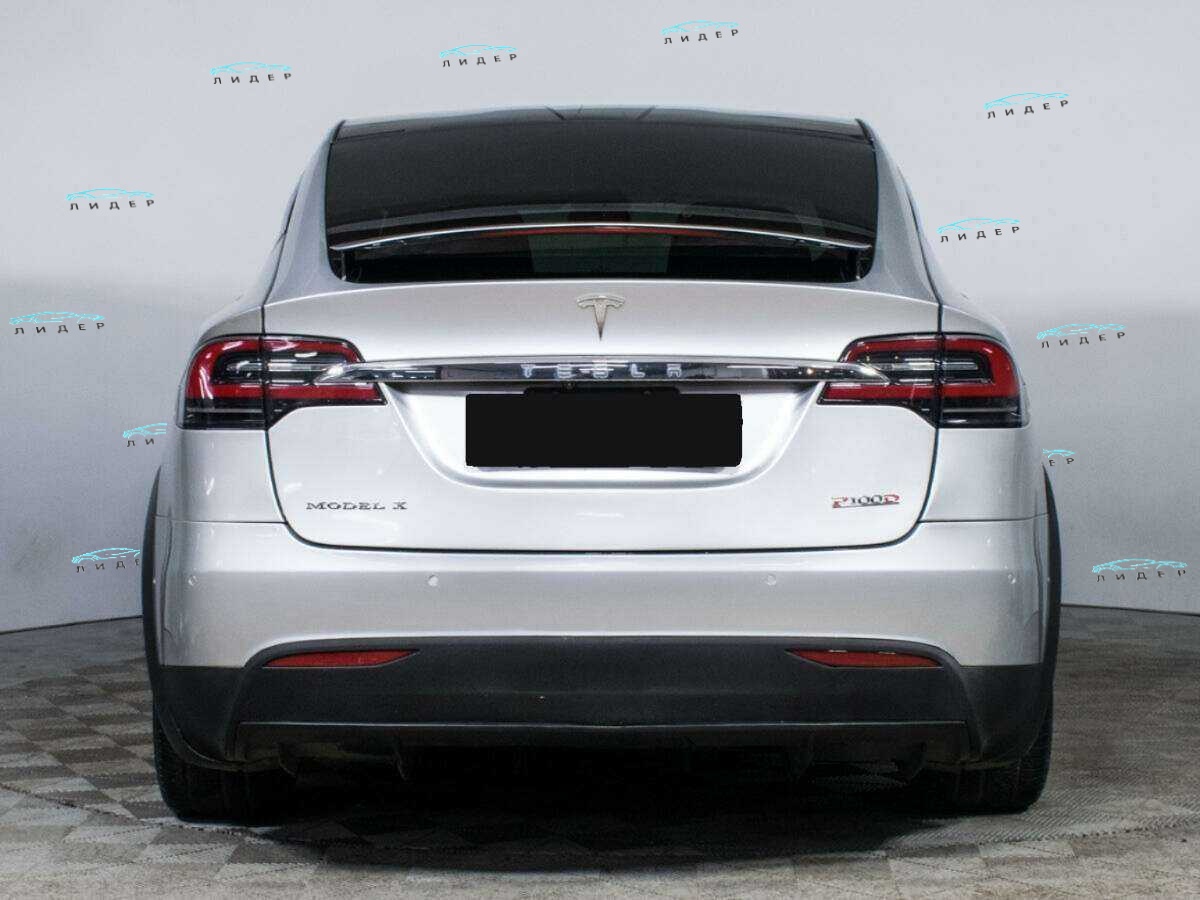 Б/У Тесла Модел Икс 2018 года. Фото: #5