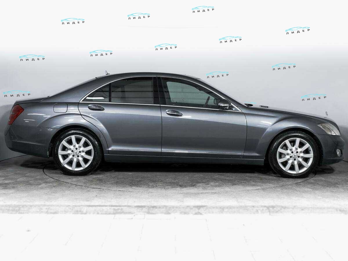 Б/У Мерседес-Бенц С-Класс 2007 года. Фото: #3