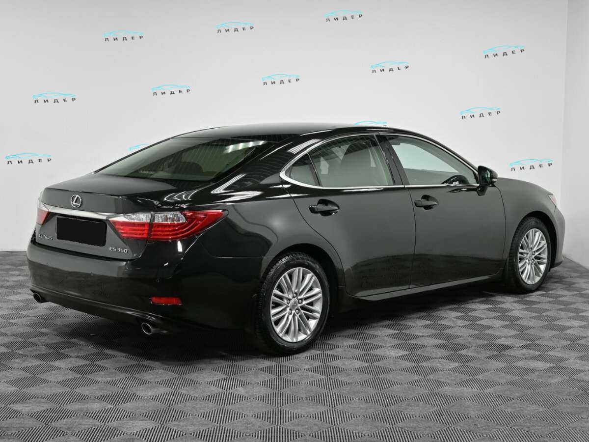 Б/У Лексус ЕС 2013 года. Фото: #1