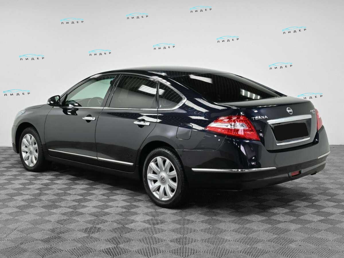 Б/У Ниссан Теана 2010 года. Фото: #3