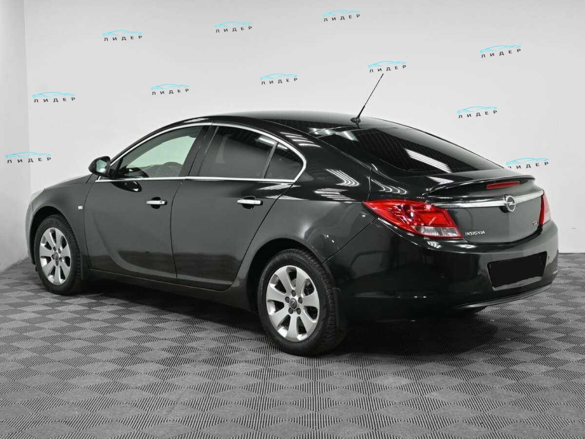 Б/У Опель Инсигния 2011 года. Фото: #3