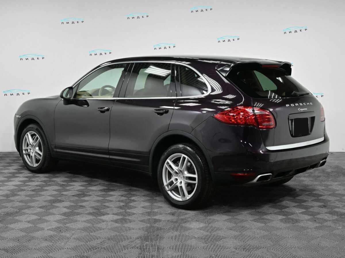 Б/У Порш Кайен 2010 года. Фото: #3