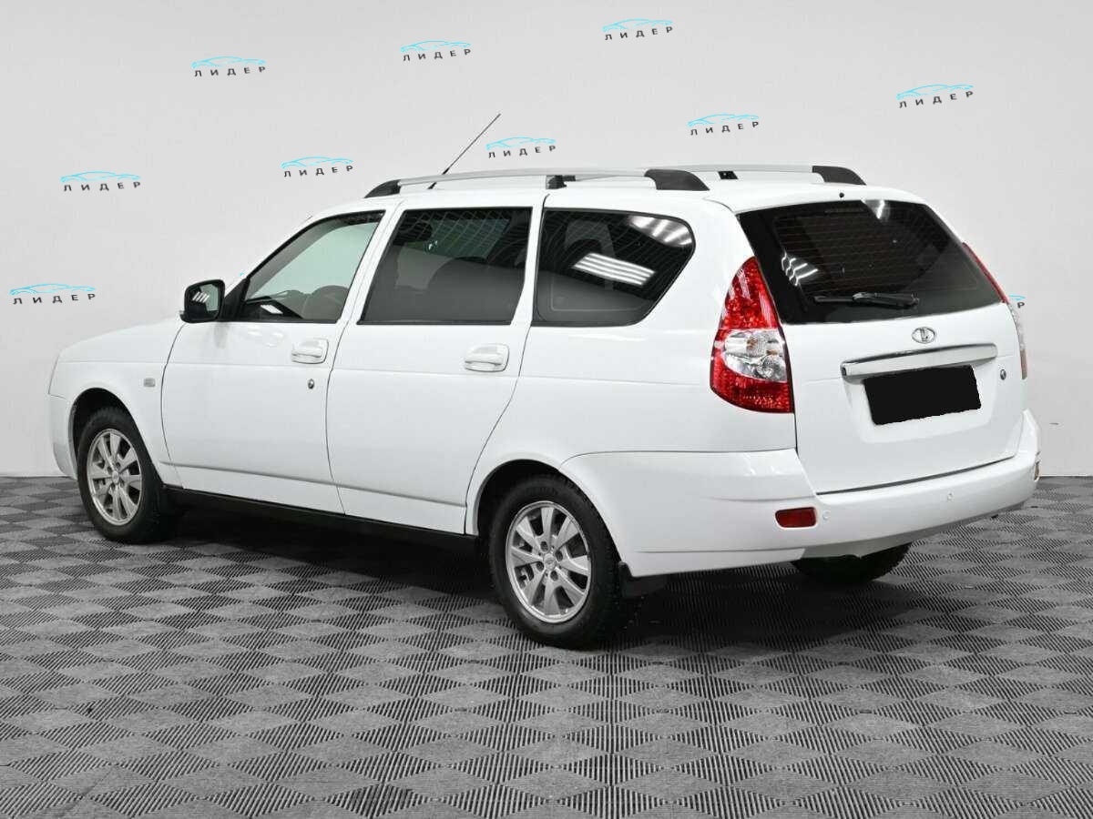 Б/У Лада (ВАЗ) Приора 2014 года. Фото: #3