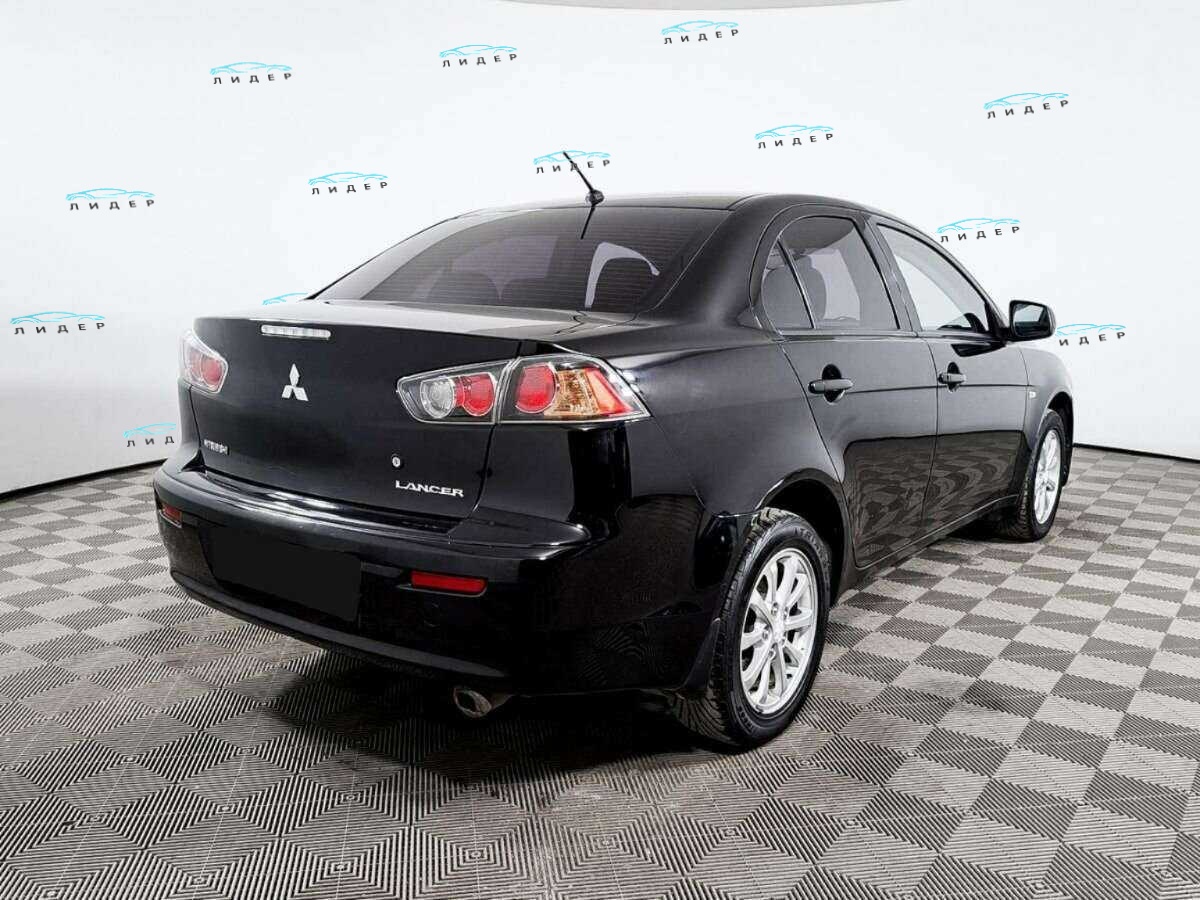 Б/У Митсубиши Лансер 2012 года. Фото: #4