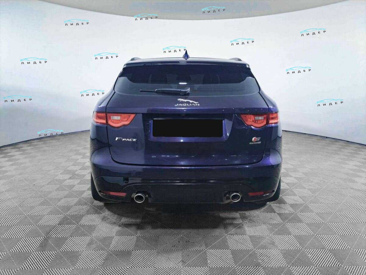 Б/У Ягуар Ф-Пэйс 2016 года. Фото: #5
