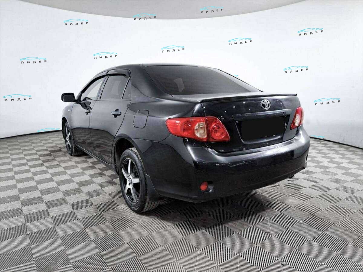 Б/У Тойота Королла 2008 года. Фото: #4