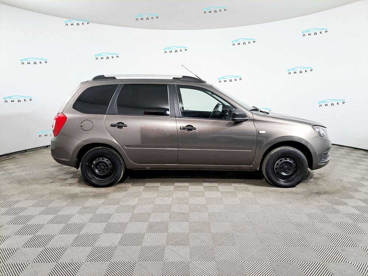 Б/У Лада (ВАЗ) Гранта 2019 года. Фото: #3