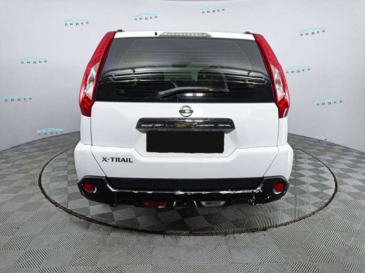 Б/У Ниссан Икс-Трейл 2011 года. Фото: #5
