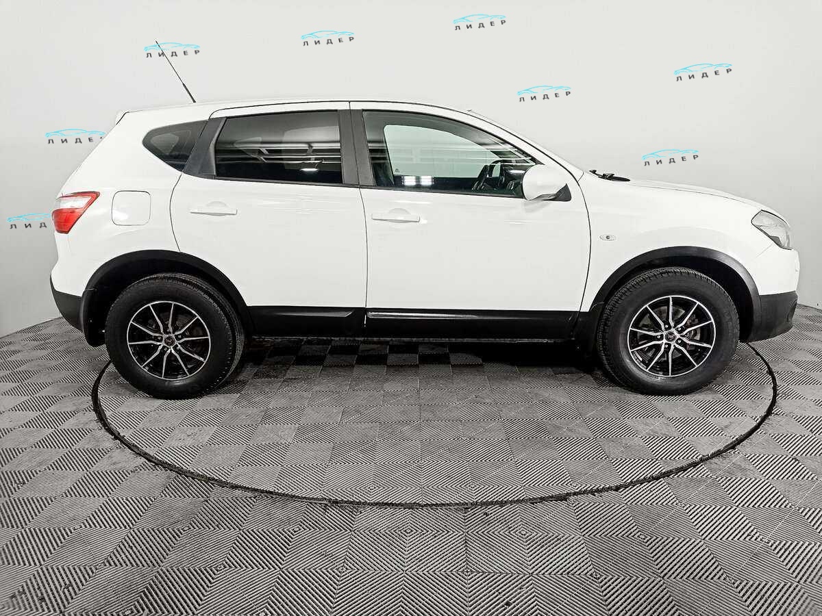 Б/У Ниссан Кашкай 2010 года. Фото: #3